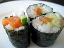 Salmon & cucumber maki
